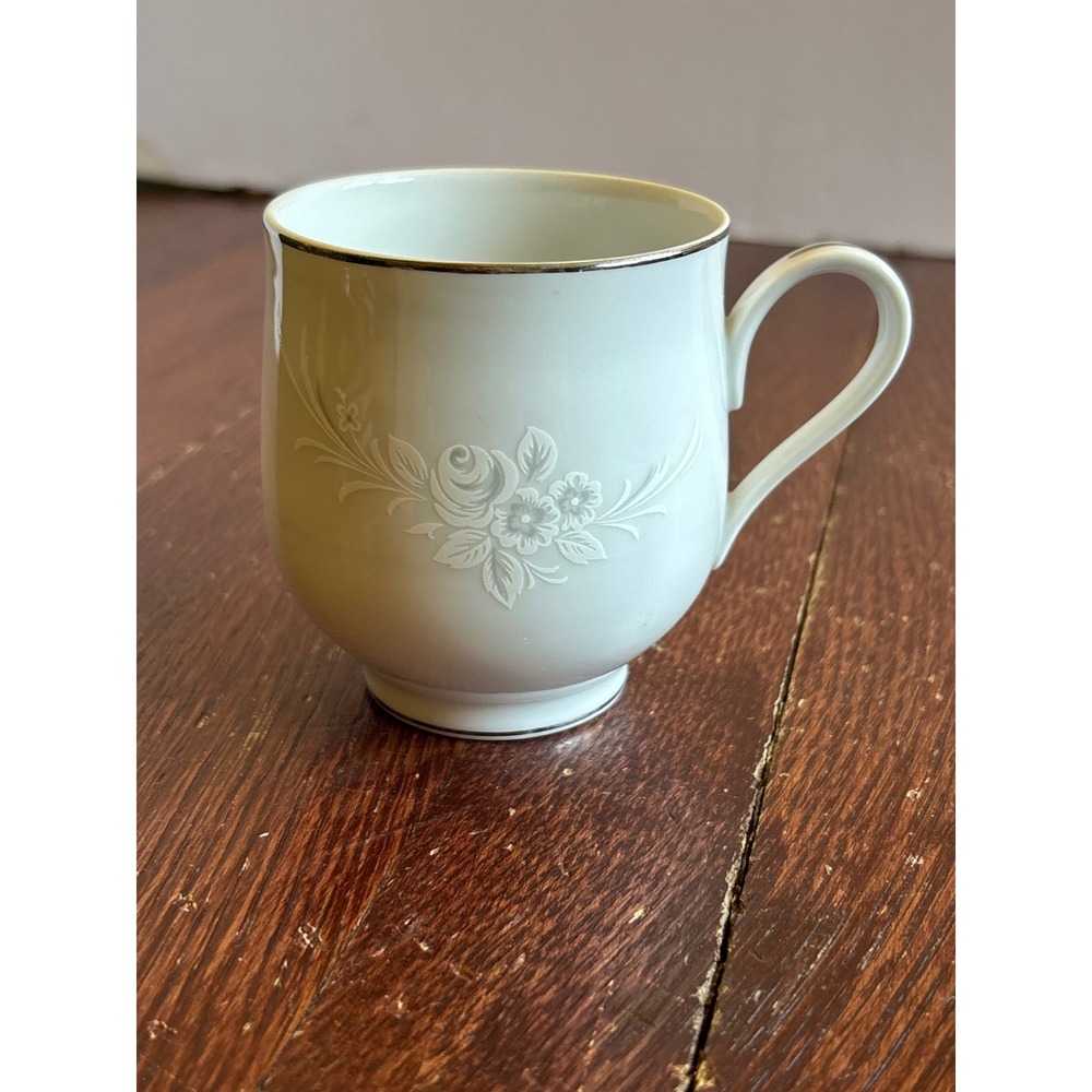 Sango China Cantata 6202‎ Teacup Japan White Floral Rose Platinum Trim Vintage